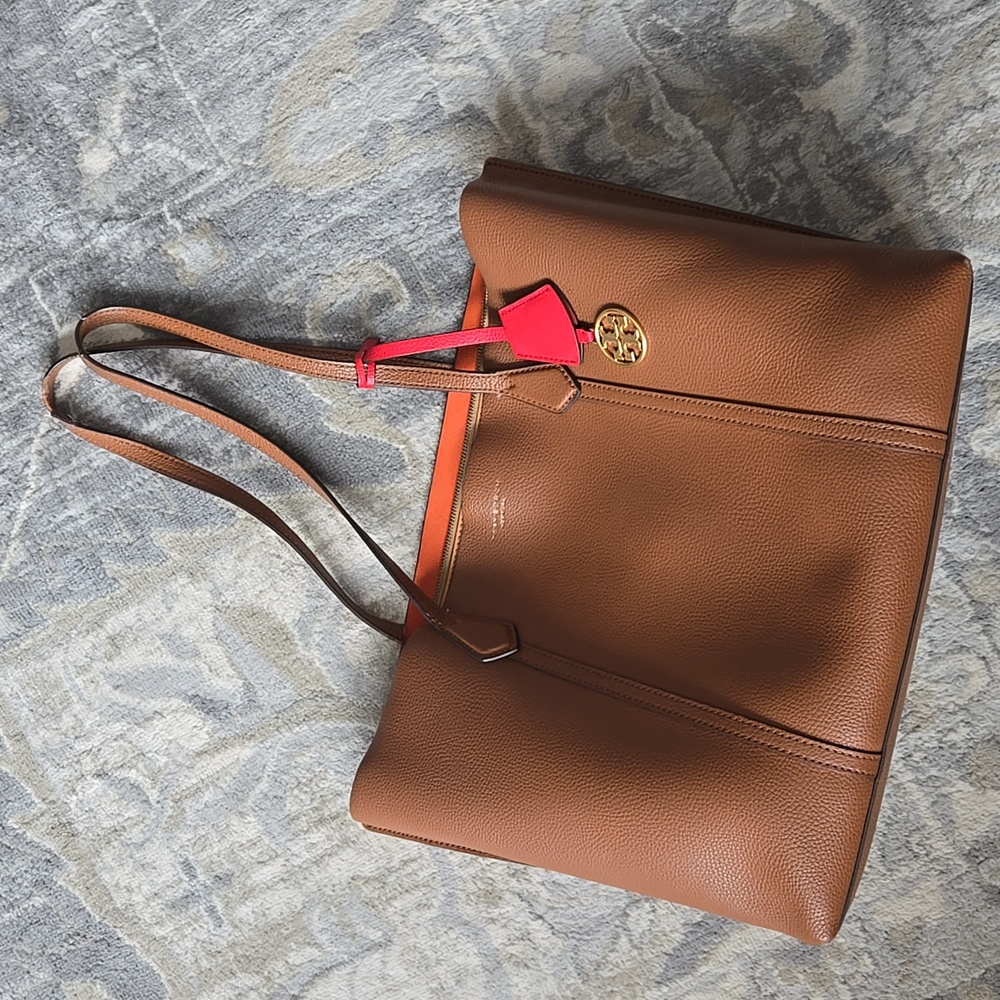 Tory Burch Perry Tote Bag Three Compartment Zipper Umber